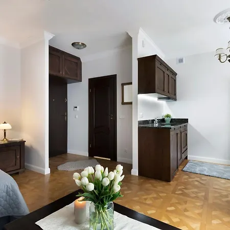 Apartment Elite Hamptons Old Town *